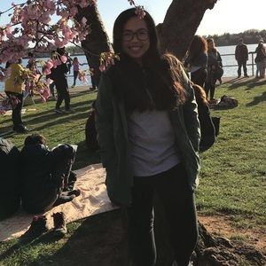 Meet your Posher, Maria